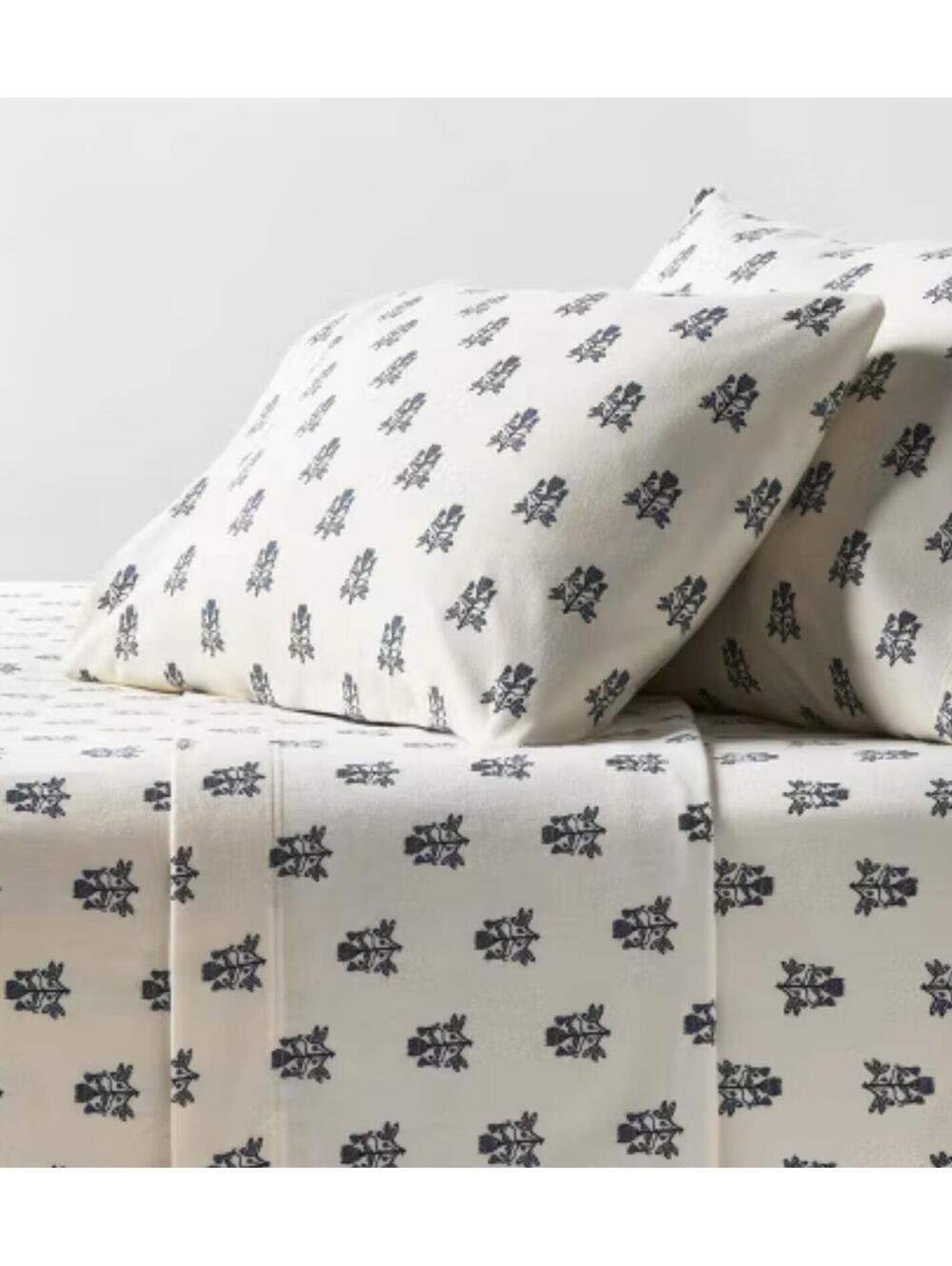 Queen Ultra Soft Flannel Sheet Set Blue Woodblock - Threshold™